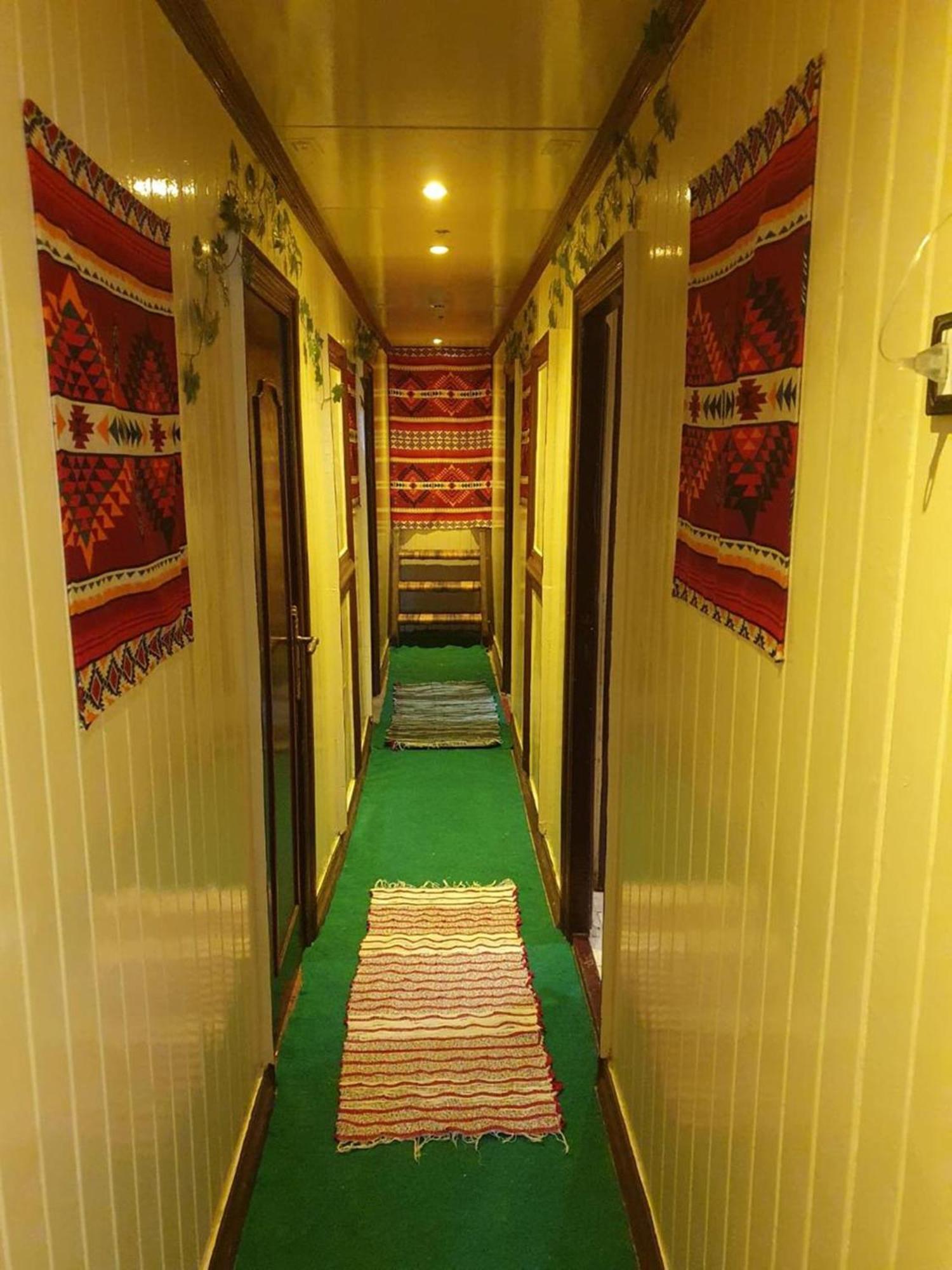 Hotel Moon Boat à Louxor Extérieur photo