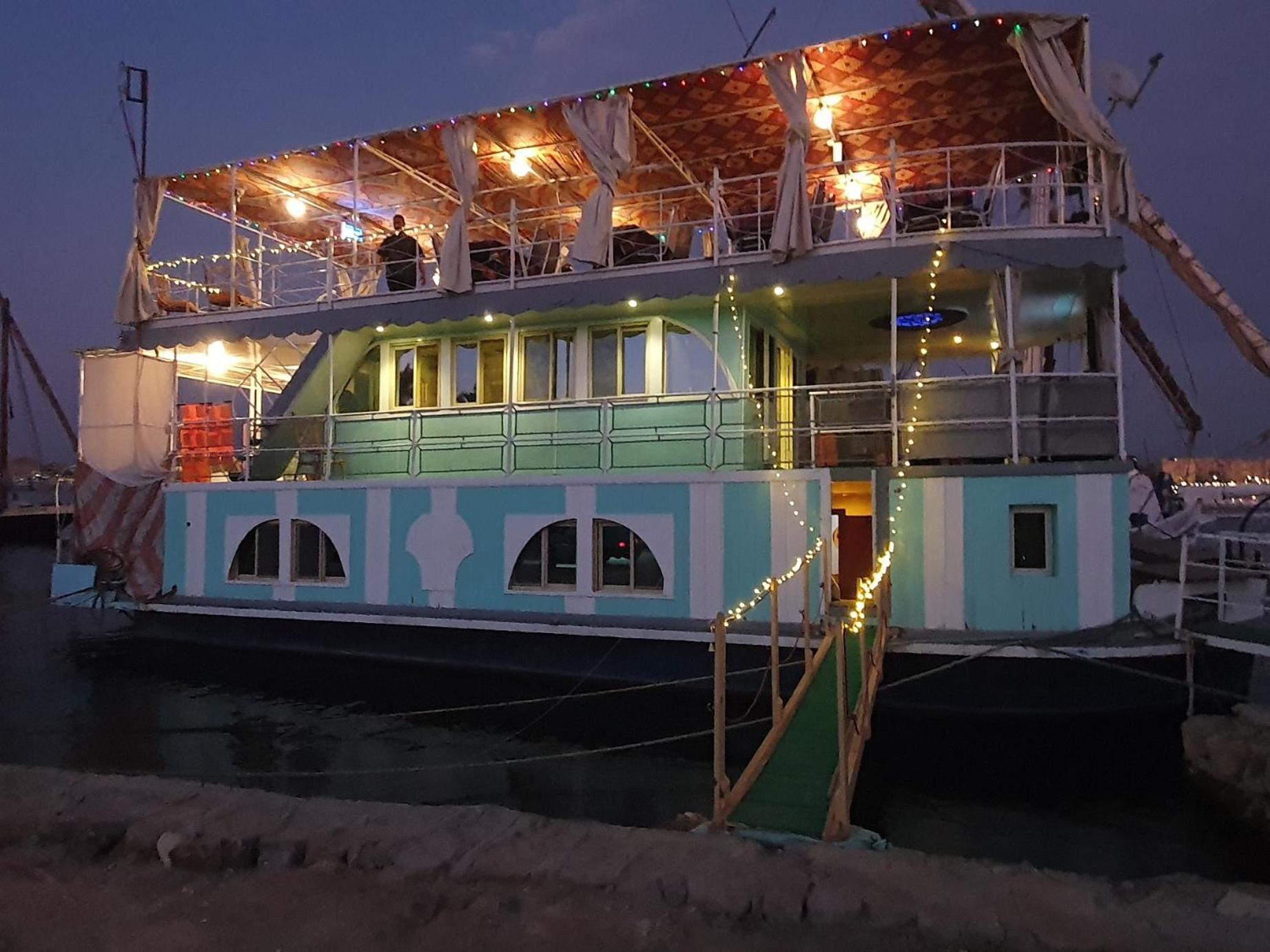 Hotel Moon Boat à Louxor Extérieur photo
